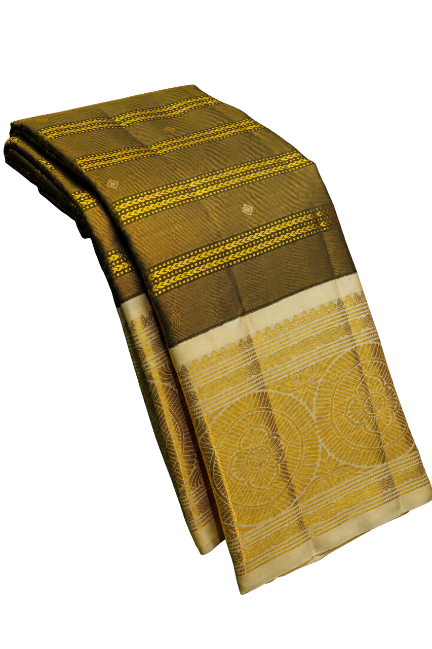 Kanchipuram Silk Mehendi Green Saree with Vintage Look
