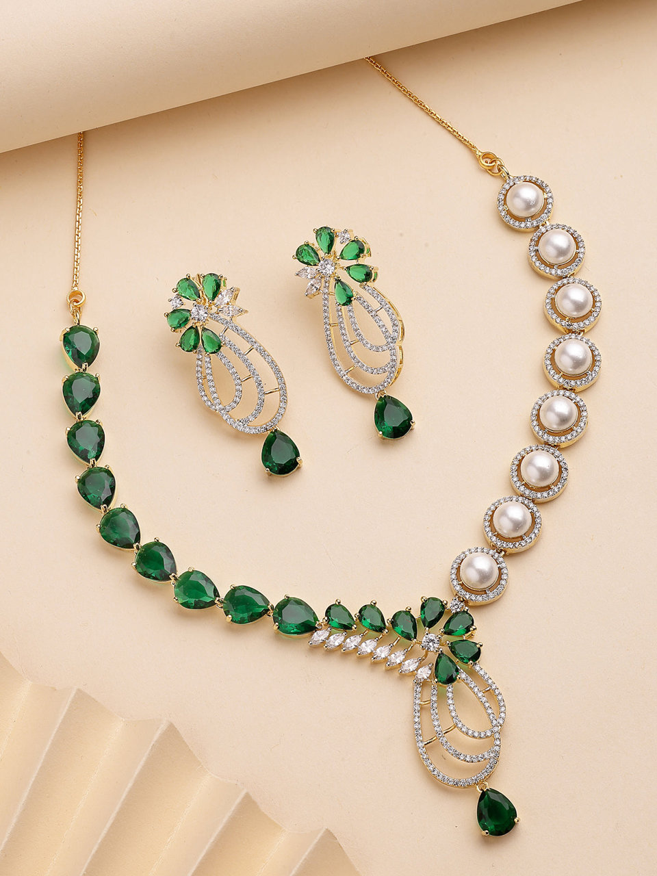 Sukkhi Creative Tear Drop Round Design Gold Plated Cubic Zirconia & Pearl Studded Green Brass Collar Necklace & Drop Earrings Jewellery Set for Women