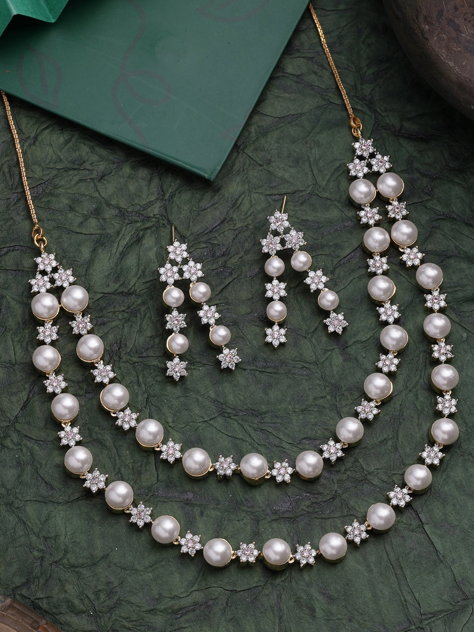 Sukkhi Creative Floral Design Gold Plated with CZ & Pearl Studded White Brass Two Layered Collar Necklace with Drop Earrings Jewellery Set for Women