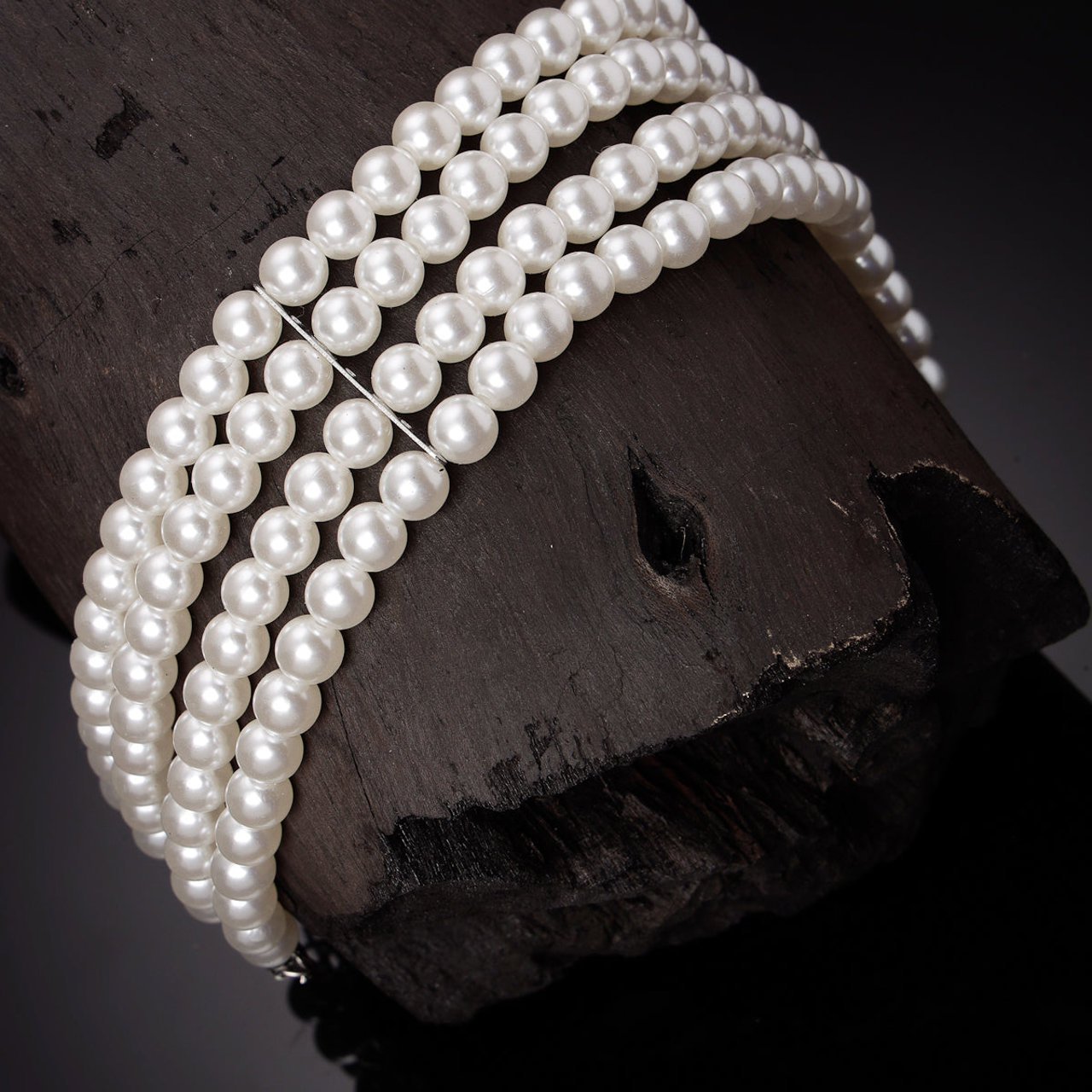 Scintillare by Sukkhi Beautiful Latest Stylish White Pearls Contemporary Choker Necklace for Women & Girls