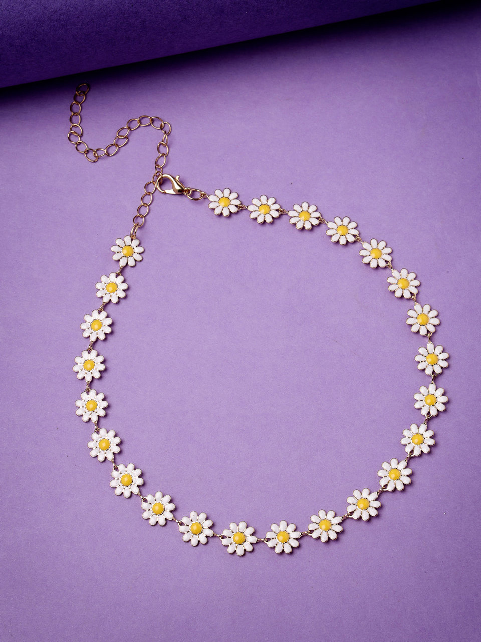Scintillare by Sukkhi Graceful Fashionable Floral With Gold Plated Mininal Contemporary Choker Necklace for Women & Girls