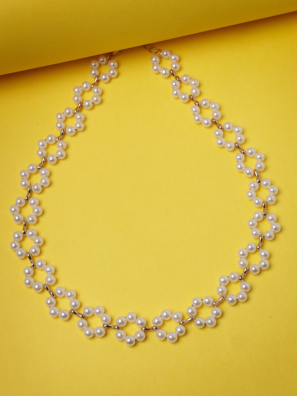 Scintillare by Sukkhi Pretty Fashionable Gold Plated Pearls Links Mininal Contemporary Choker Necklace for Women & Girls