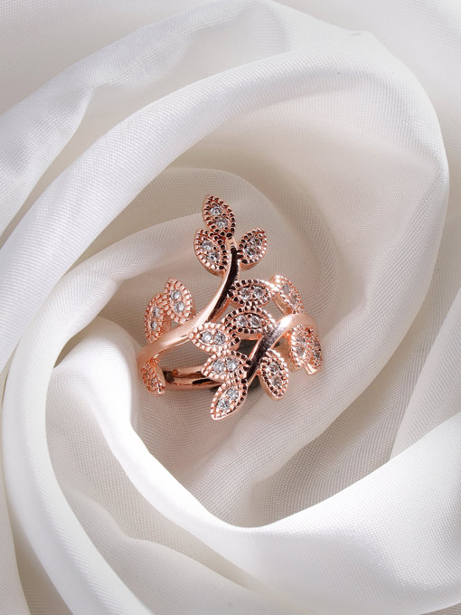 Scintillare by Sukkhi Most Beautiful Rose Gold Plated Leaf Shaped Crystals Stones Finger Rings for Women & Girls